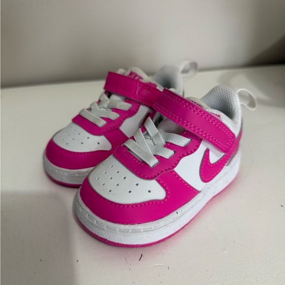 Nike Other - Nike Kids White & Hot Pink Velcro Sneakers